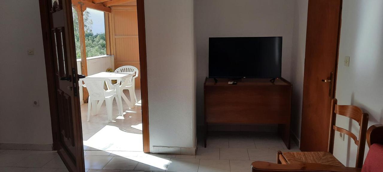 Areopoli Ηομε Villa Esterno foto